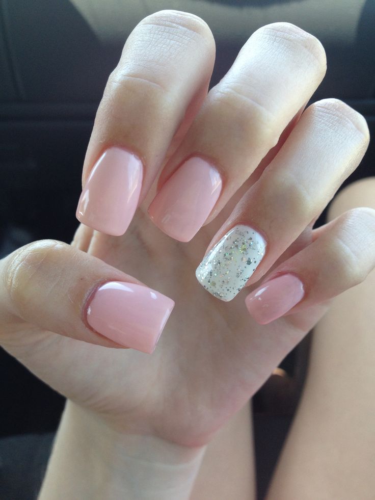 light pink glitter acrylic nails