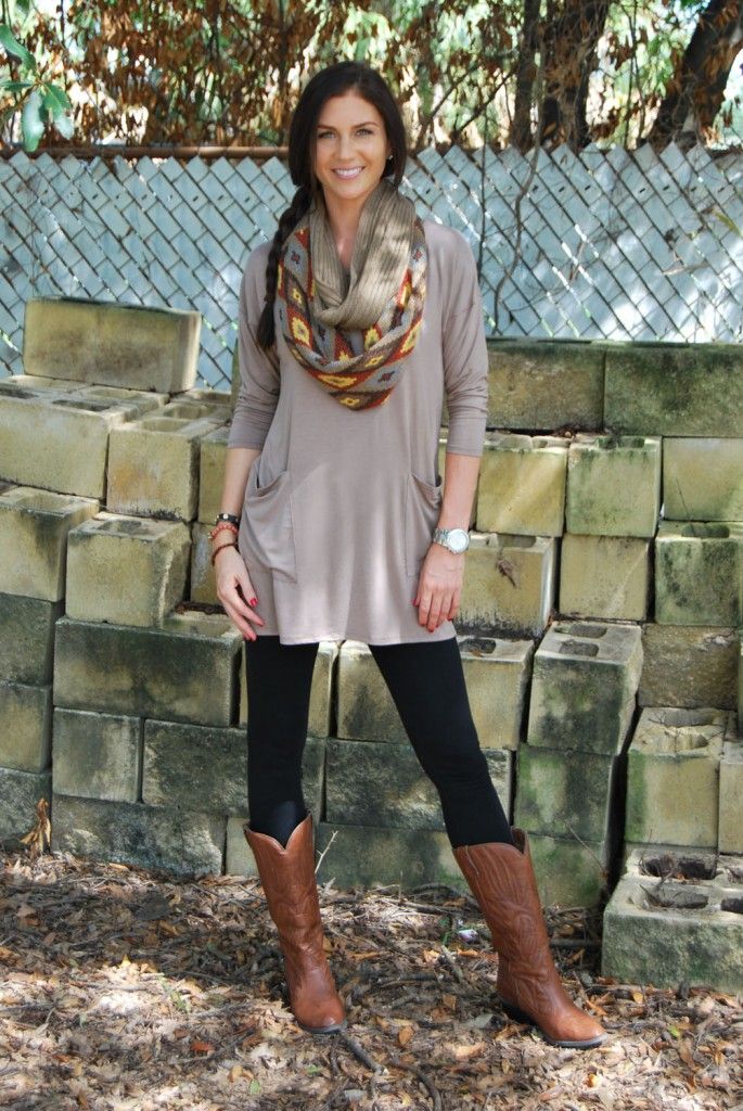 Casual tunic and legging outfit FMag