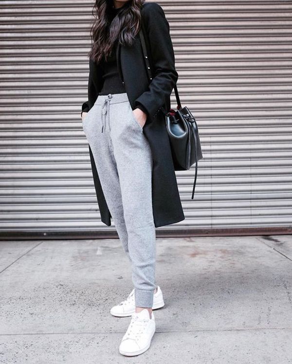 casual jogger pants outfit