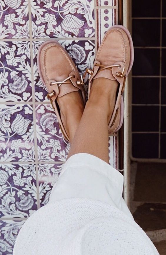 sperry top sider outfit ideas