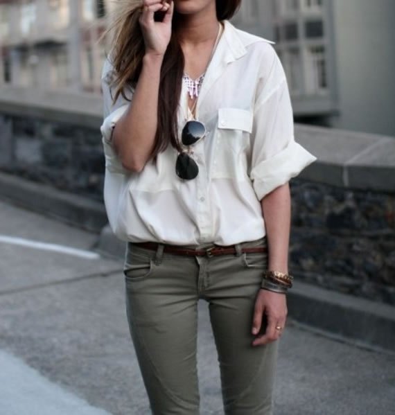green skinny jeans outfit