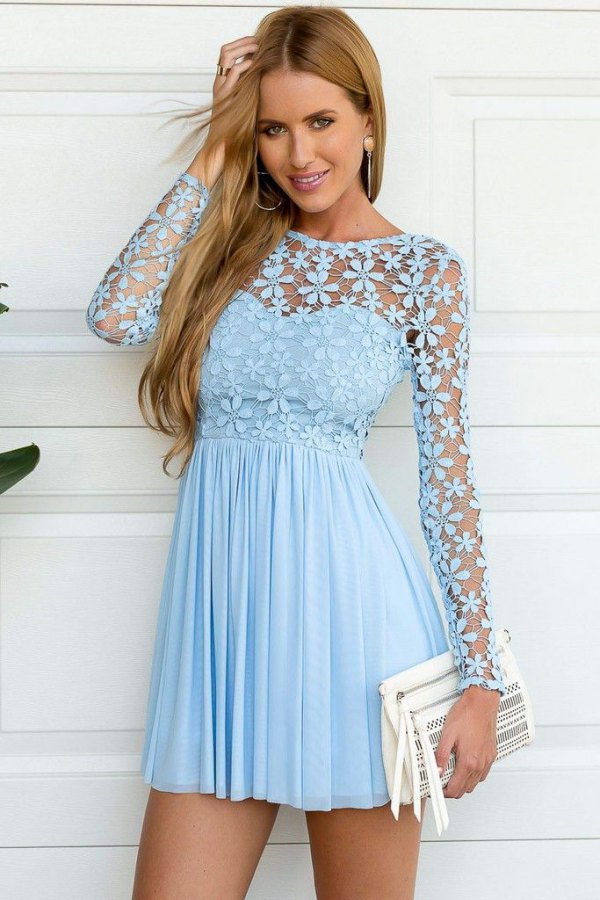 baby blue dress with black shoes