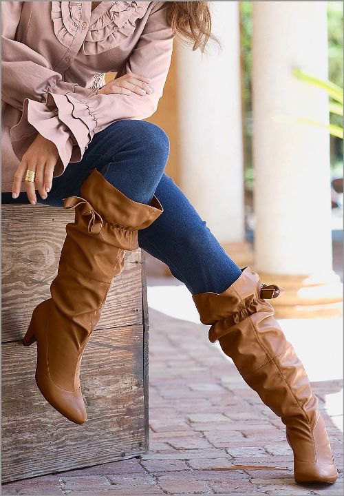 14 Amazing Wide Calf Boots Outfits for Women 