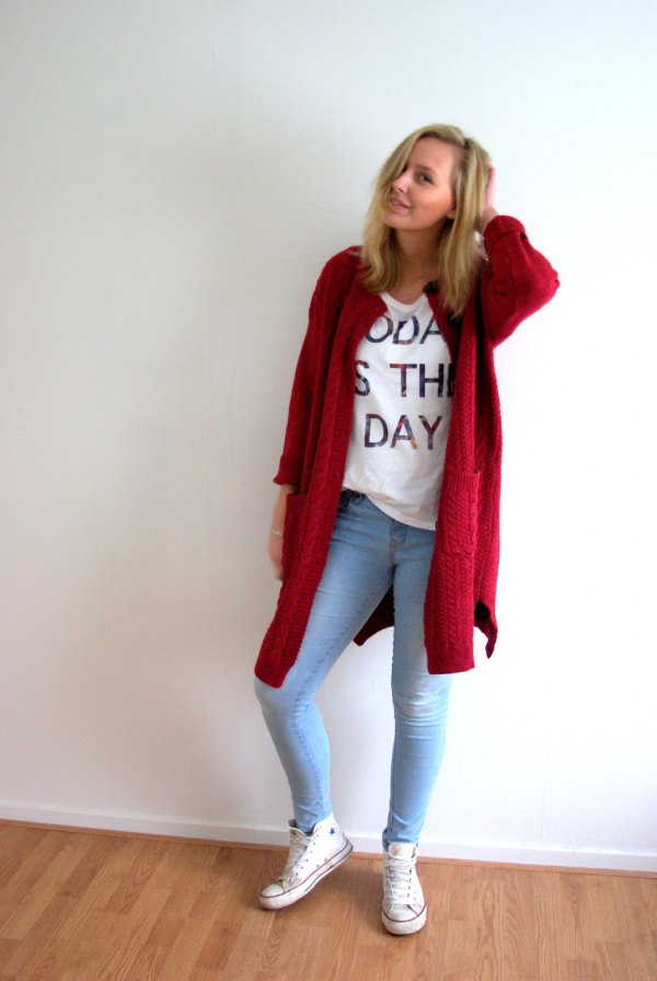 dark red cardigan outfits