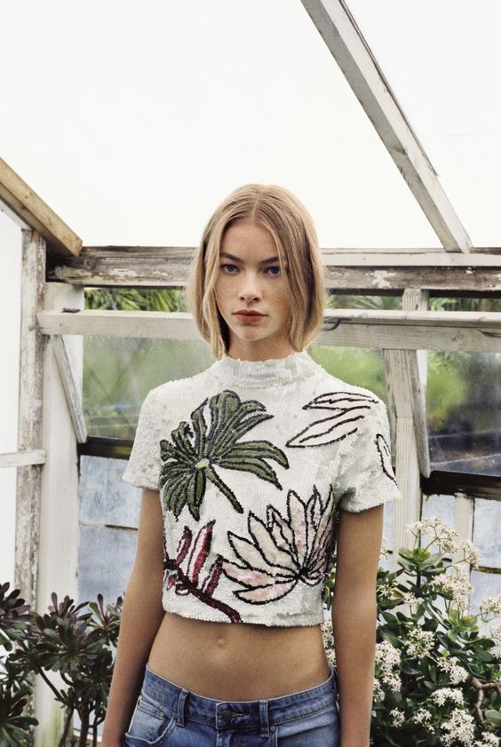 sequin crop top outfits