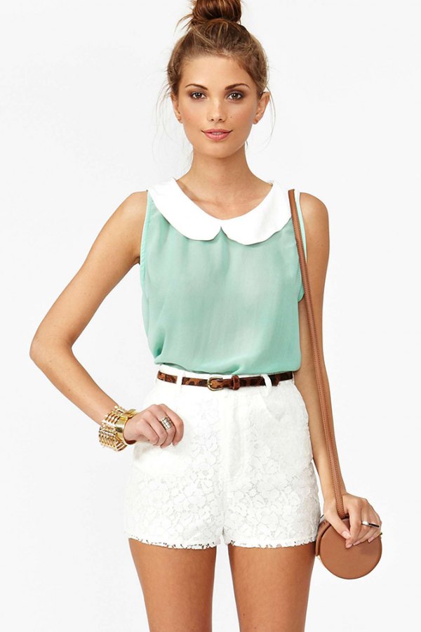 How to Wear White High Waisted Shorts 