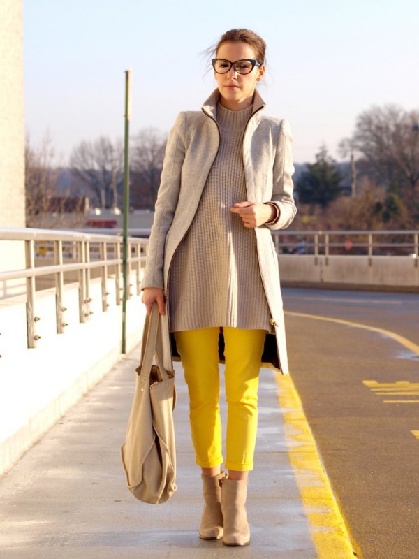 How to Wear Yellow Pants Best 15 Cheerful Outfit Ideas for Women  FMagcom