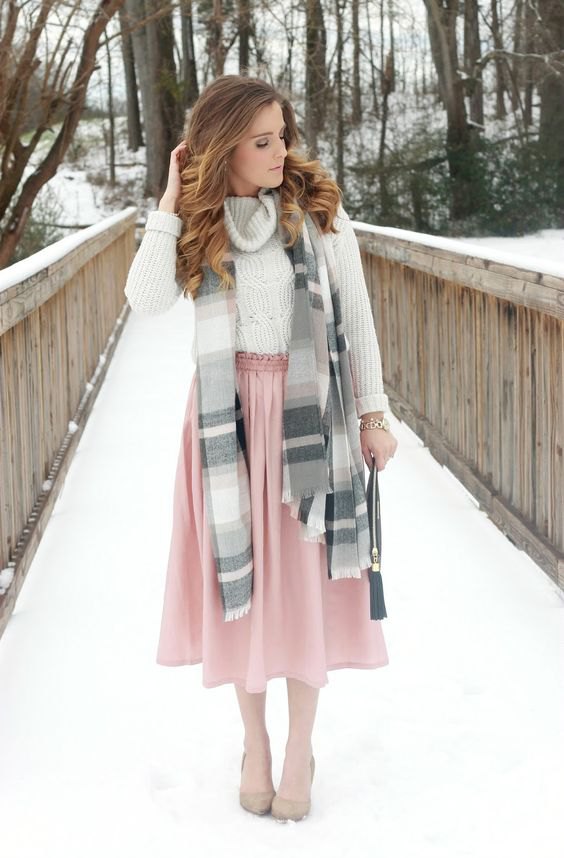 Pink midi skirt outlet outfit